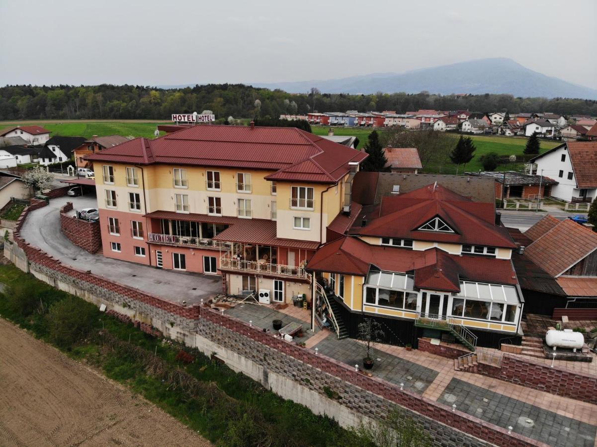 Hotel Vila Emei Maribor Eksteriør billede